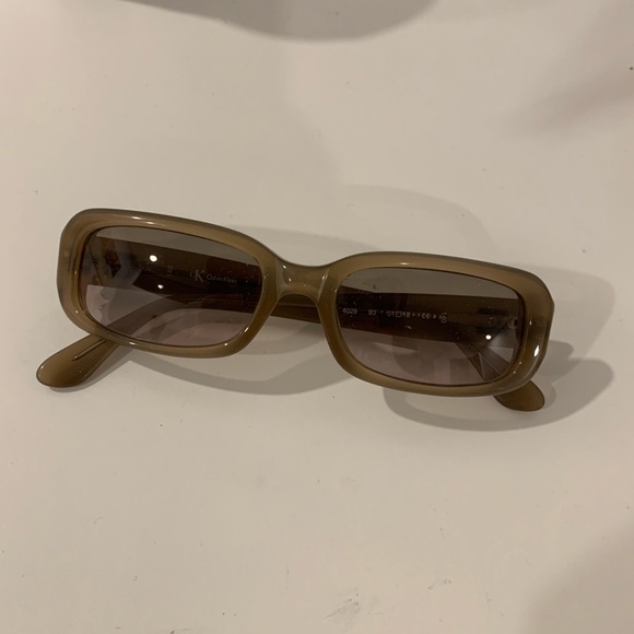Calvin Klein Sunglasses - Picture 2 of 9